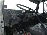 FREIGHTLINER FL70 Photo #4