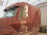 FREIGHTLINER COLUMBIA 120 Photo #2