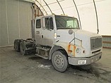 FREIGHTLINER FL112 Photo #2