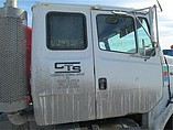 FREIGHTLINER FL112 Photo #9