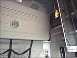 FREIGHTLINER C120-CENTURY Photo #9