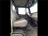 FREIGHTLINER FL112 Photo #10
