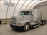 FREIGHTLINER FLD120