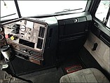 FREIGHTLINER FLD120 Photo #6