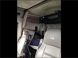 FREIGHTLINER FLD120 Photo #8