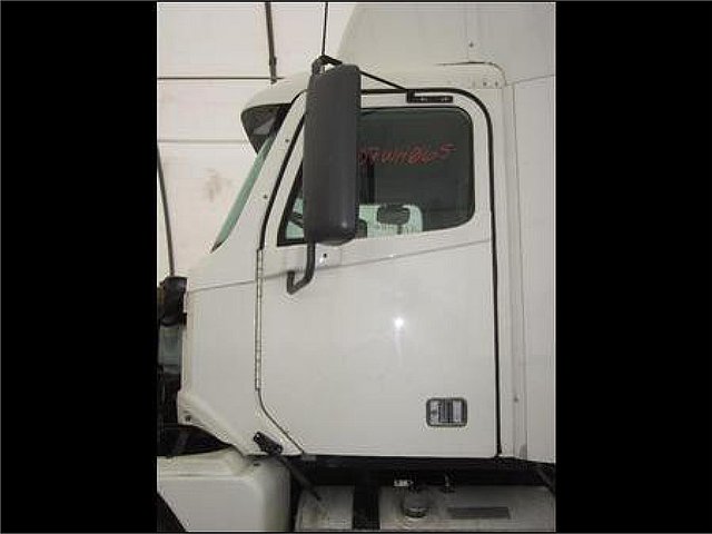 FREIGHTLINER COLUMBIA 120 Photo