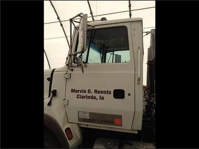 FORD L9000 Photo
