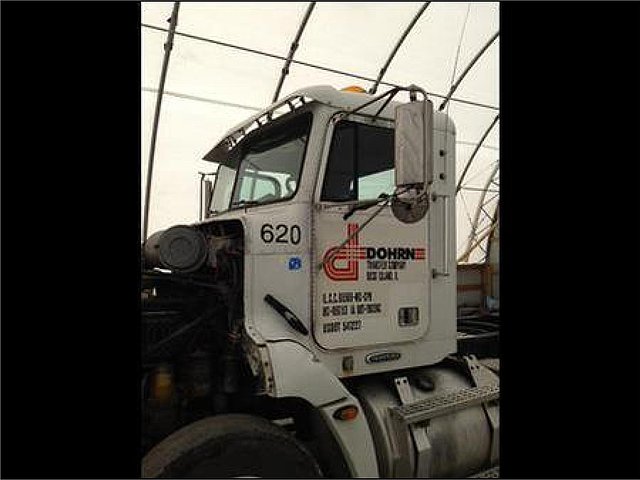 FREIGHTLINER FLD112 Photo