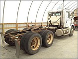 FREIGHTLINER FL112 Photo #4