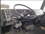 FREIGHTLINER FL112 Photo #5