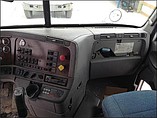 FREIGHTLINER CENTURY Photo #6