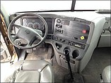 FREIGHTLINER COLUMBIA 120 Photo #6