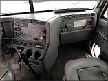 FREIGHTLINER COLUMBIA 120 Photo #7