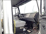 FREIGHTLINER FL60 Photo #4