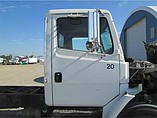 FREIGHTLINER FL70 Photo #2
