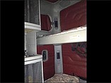 FREIGHTLINER COLUMBIA 120 Photo #8