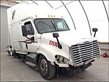 FREIGHTLINER CASCADIA Photo #5