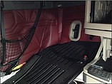 FREIGHTLINER CASCADIA Photo #8