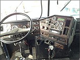 FREIGHTLINER CLASSIC XL Photo #5