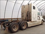 FREIGHTLINER FLD120 Photo #3