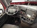 FREIGHTLINER CASCADIA Photo #3