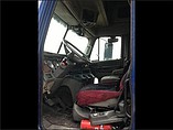 FREIGHTLINER C120-CENTURY Photo #9