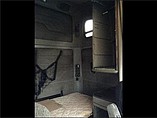 FREIGHTLINER C120-CENTURY Photo #13