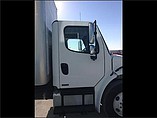 FREIGHTLINER M2 100 Photo #2