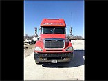 FREIGHTLINER COLUMBIA 120 Photo #2