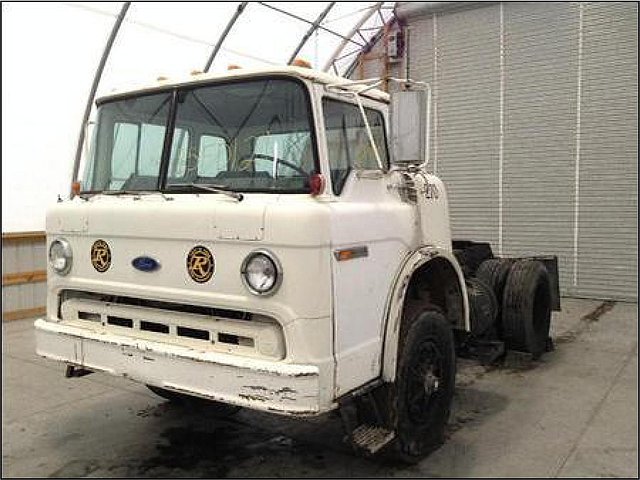 FORD C800 Photo