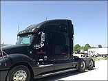 FREIGHTLINER COLUMBIA 120 Photo #3