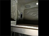 FREIGHTLINER COLUMBIA 120 Photo #9