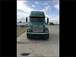 FREIGHTLINER COLUMBIA 120 Photo #5