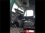 FREIGHTLINER COLUMBIA 120 Photo #8