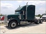 FREIGHTLINER CLASSIC XL Photo #3