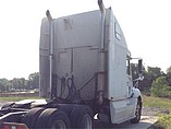 FREIGHTLINER COLUMBIA 120 Photo #4