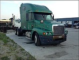 FREIGHTLINER C120-CENTURY Photo #2