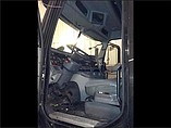 FREIGHTLINER C120-CENTURY Photo #6