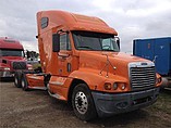 FREIGHTLINER C120-CENTURY Photo #2