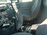 FREIGHTLINER COLUMBIA 120 Photo #10