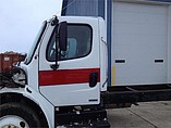 FREIGHTLINER M2 100
