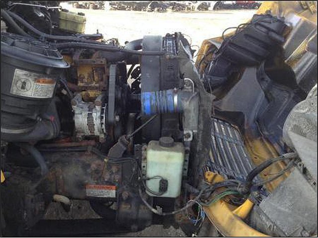 FREIGHTLINER B2 Photo