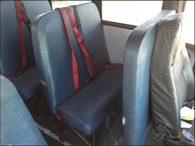 FREIGHTLINER B2 Photo