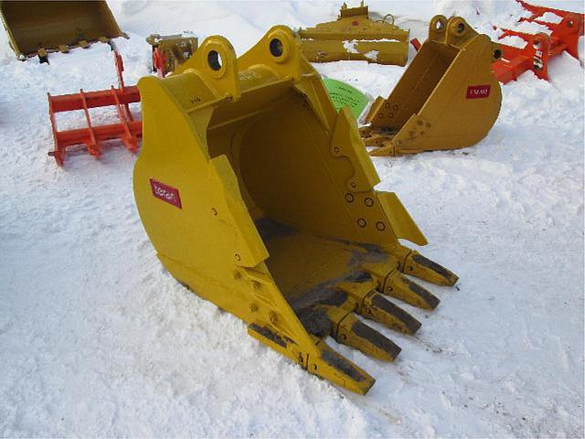 EXCAVATORS PC200,PC210,SK200 Photo