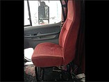 FREIGHTLINER COLUMBIA 120 Photo #2