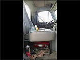 FREIGHTLINER COLUMBIA 120 Photo #6