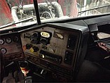FREIGHTLINER FLD120 Photo #6