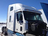 FREIGHTLINER C120-CENTURY Photo #2