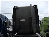FREIGHTLINER FLD120 Photo #3