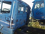 FREIGHTLINER FLC112 Photo #4